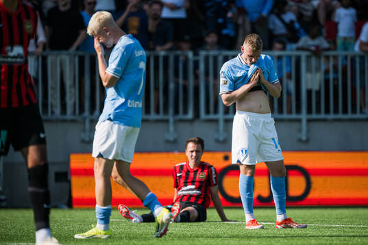 Malmö FFs Sebastian Jörgensen deppar