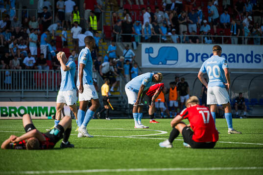 Malmö FFs Derek Cornelius deppar