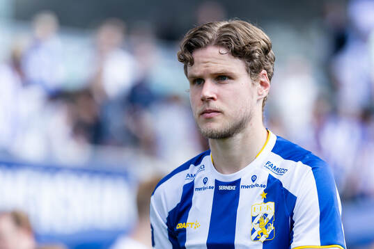 IFK Göteborgs Gustaf Norlin innan fotbollsmatchen i