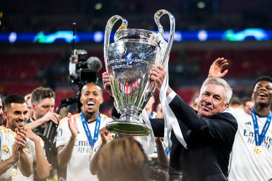 Head coach Carlo Ancelotti of Real Madrid celebrates