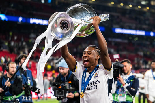 David Alaba of Real Madrid celebrates