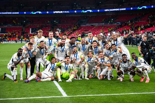 Players of Real Madrid celebrate
