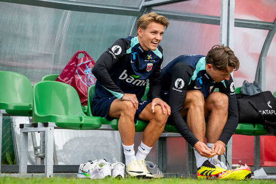 Martin Ødegaard and Sander Berge of the Norwegian national