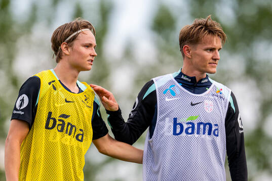 Andreas Schjelderup and Martin Ødegaard of the Norwegian