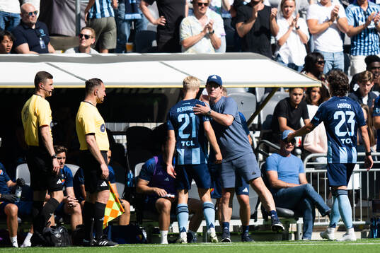 Djurgårdens Lucas Bergvall byts ut