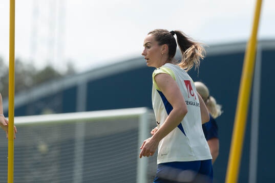 Bläddra bland fler bilder av Football, Sweden, Training