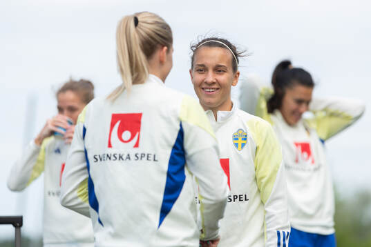 Jennifer Falk of Sweden