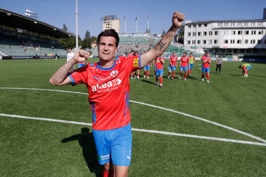 Helsingborgs Jon Birkfeldt jublar