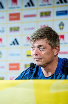 Head coach Jon Dahl Tomasson of the Swedish national