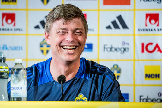Head coach Jon Dahl Tomasson of the Swedish national
