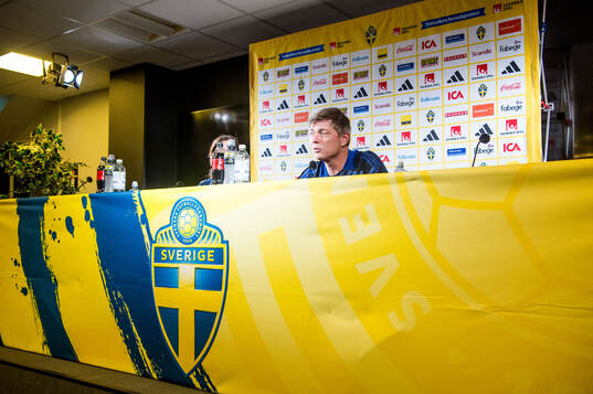 Head coach Jon Dahl Tomasson of the Swedish national
