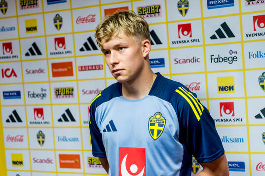 Daniel Svensson of Sweden