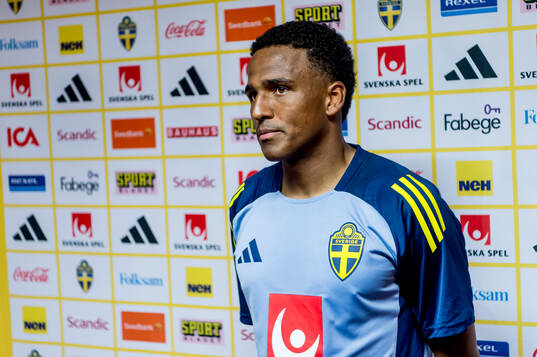Niclas Eliasson of Sweden