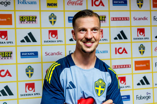 Simon Olsson of Sweden