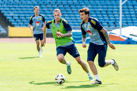 Gustaf Nilsson and Victor Nilsson Lindelöf of Sweden