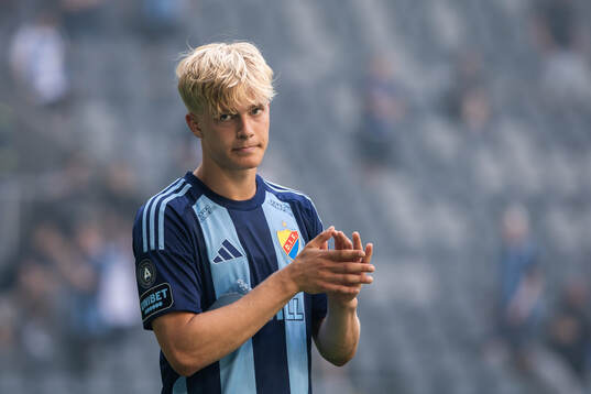 Djurgårdens Lucas Bergvall deppar