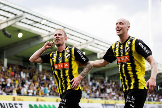 Häckens Mikkel Rygaard Jensen jublar