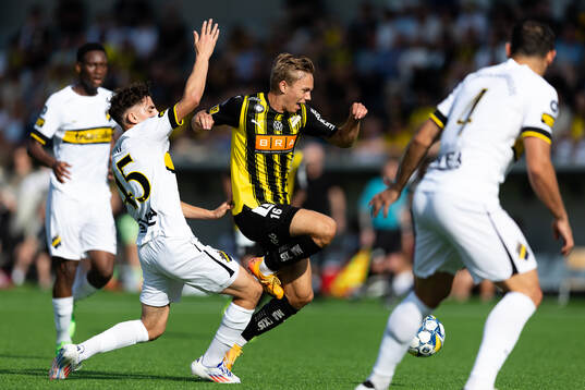 AIKs Taha Ayari och Häckens Pontus Dahbo