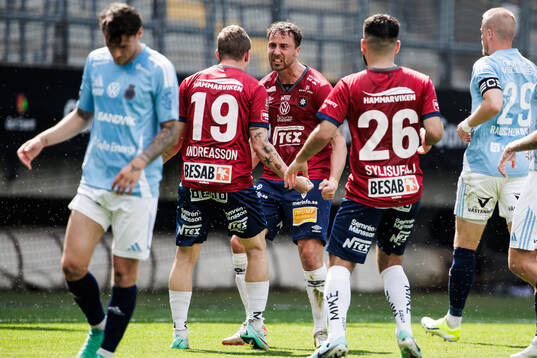 Örgrytes Jonathan Azulay jublar