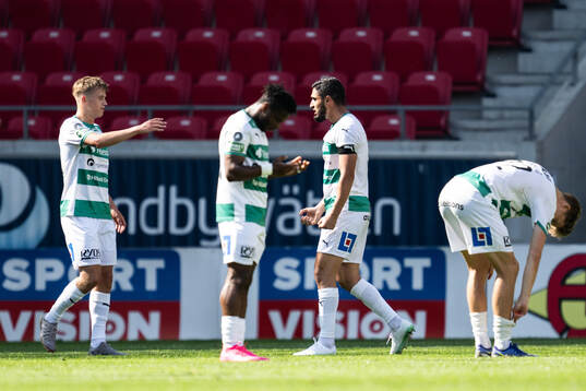 Västerås spelare jublar
