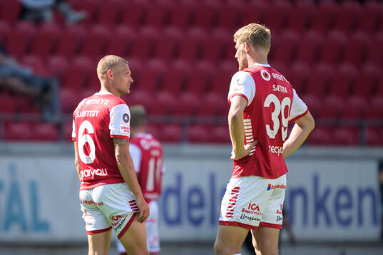 Kalmars Rasmus Sjöstedt och Lars Saetra deppar
