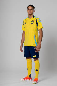 Yasin Ayari of the Swedish national football team poses for