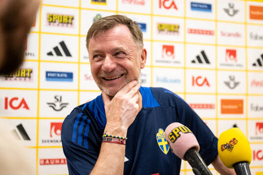 Head coach Peter Gerhardsson of the Swedish women's