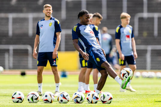 Anthony Elanga of the Swedish men's national football team