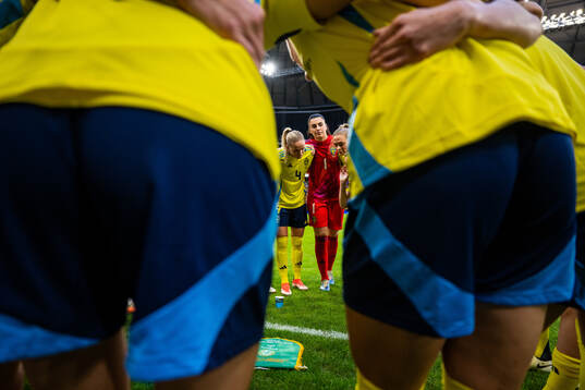 Hanna Lundkvist and goalkeeper Zecira Musovic of Sweden