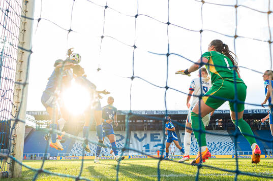 Frida Maanum of Norway scores the 1-1 goal