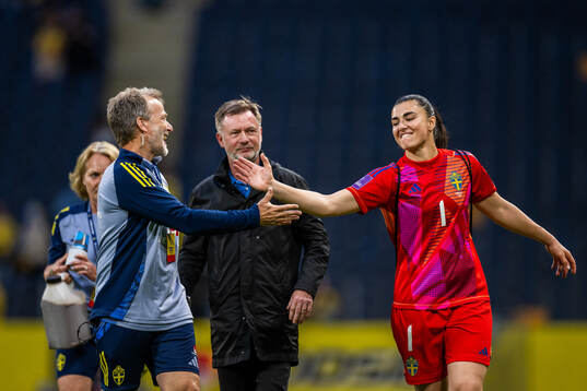 Performance manager Pontus Ekblom, head coach Peter
