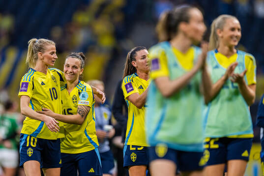Sofia Jakobsson and Julia Zigotti Olme of Sweden celebrate