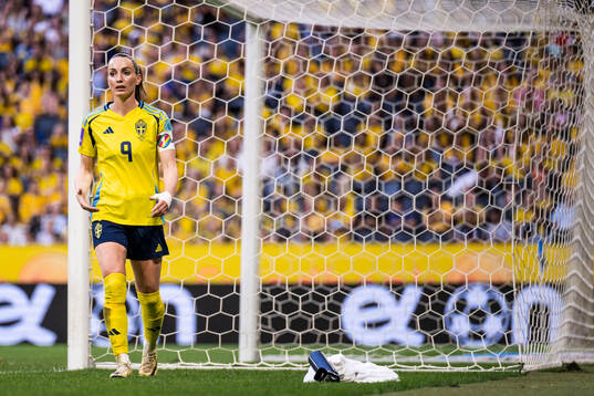 Kosovare Asllani of Sweden