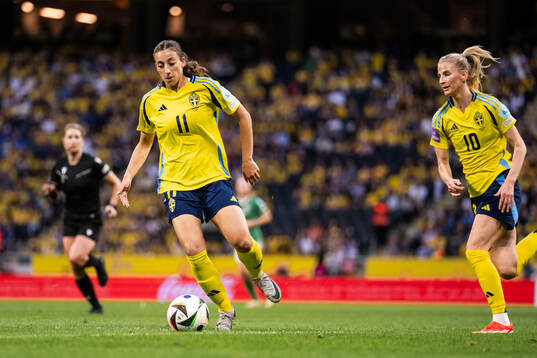 Rosa Kafaji and Sofia Jakobsson of Sweden
