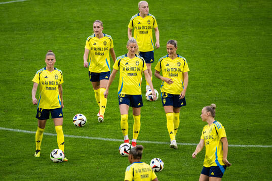 My Cato, Sofia Jakobsson and Emma Kullberg of Sweden, with