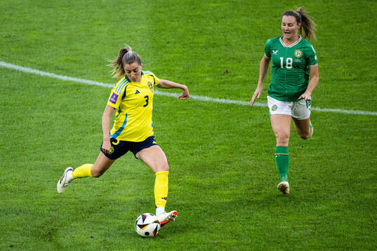 Linda Sembrant of Sweden and Kyra Carusa of Republic of