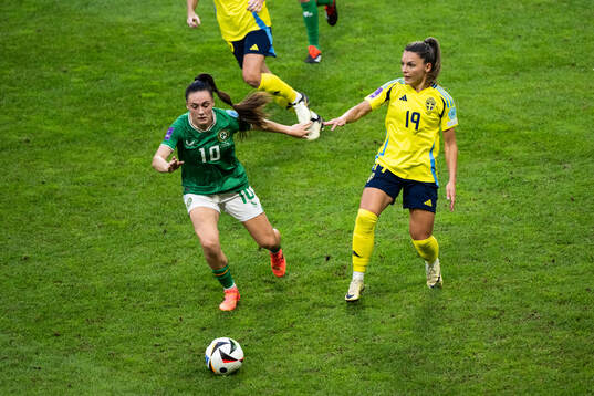 Jessica Ziu of Republic of Ireland and Johanna Rytting