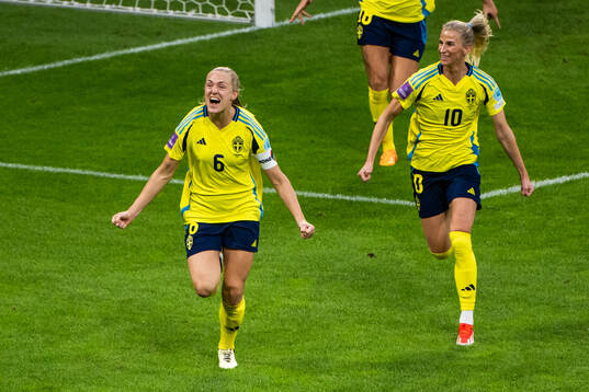 Magdalena Eriksson and Sofia Jakobsson of Sweden celebrate