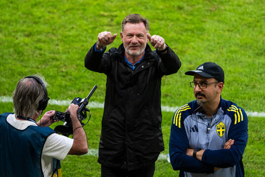 Head coach Peter Gerhardsson of Sweden celebrates