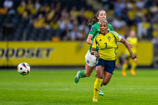 Madelen Janogy of Sweden and Anna Patten
