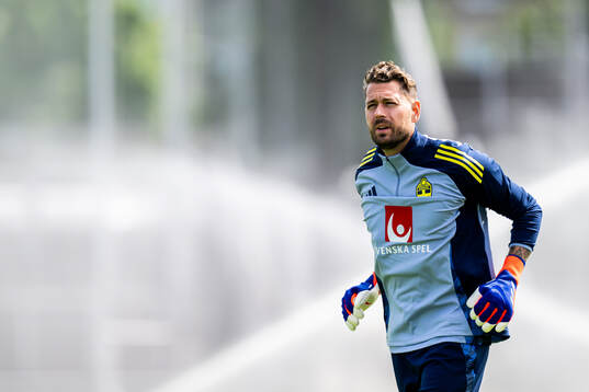 Goalkeeper Kristoffer Nordfeldt of the Swedish men's