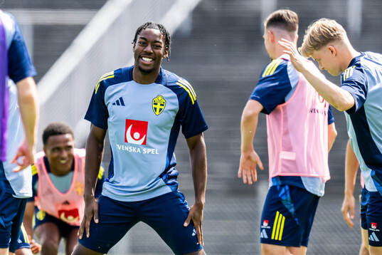 Anthony Elanga of the Swedish men's national football team