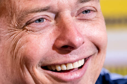 Head coach Jon Dahl Tomasson of the Swedish national