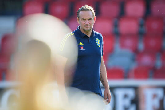 Head coach Martin Qwarmans Möller of Sweden