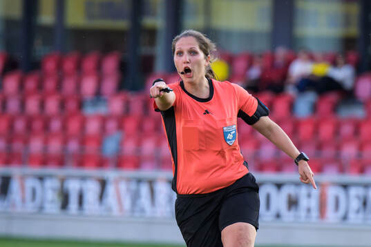 Referee Ulrica Löv