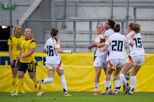 Jella Veit of Germany celebrates