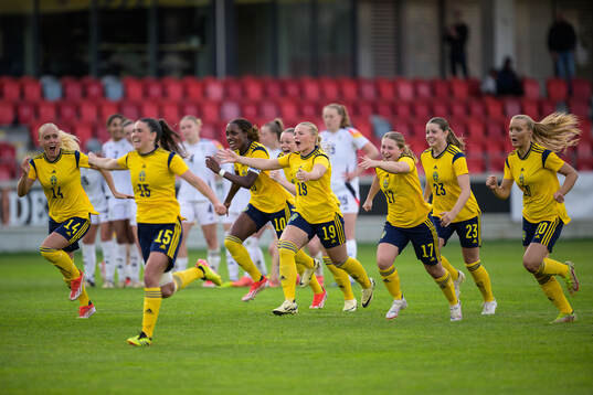 Emilia Pelgander, Evelyn Ijeh, Mathilda Nildén, Hanna