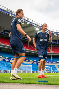 Erik Botheim and Erling Braut Haaland of the Norwegian