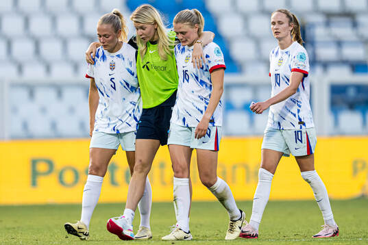 Guro Bergsvand, Ada Stolsmo Hegerberg and Mathilde Harviken