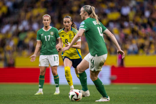 Kosovare Asllani of Sweden
